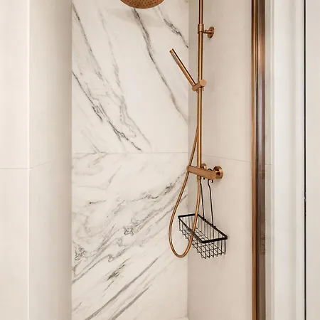 Appartement Le Danube Du Midi, Elegant T4, Clim, Centre Historique Montpellier